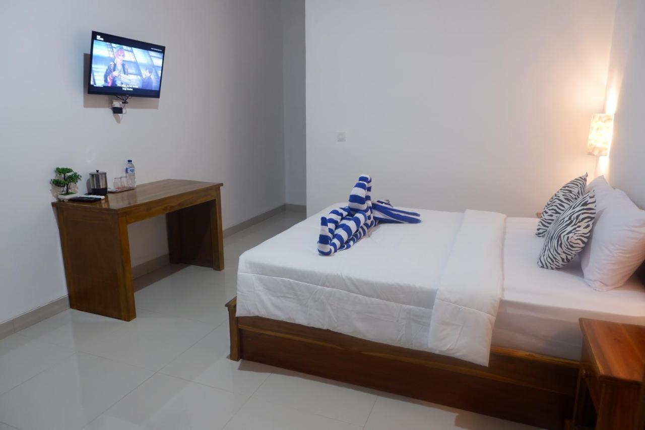 The Brick Canggu Экстерьер фото