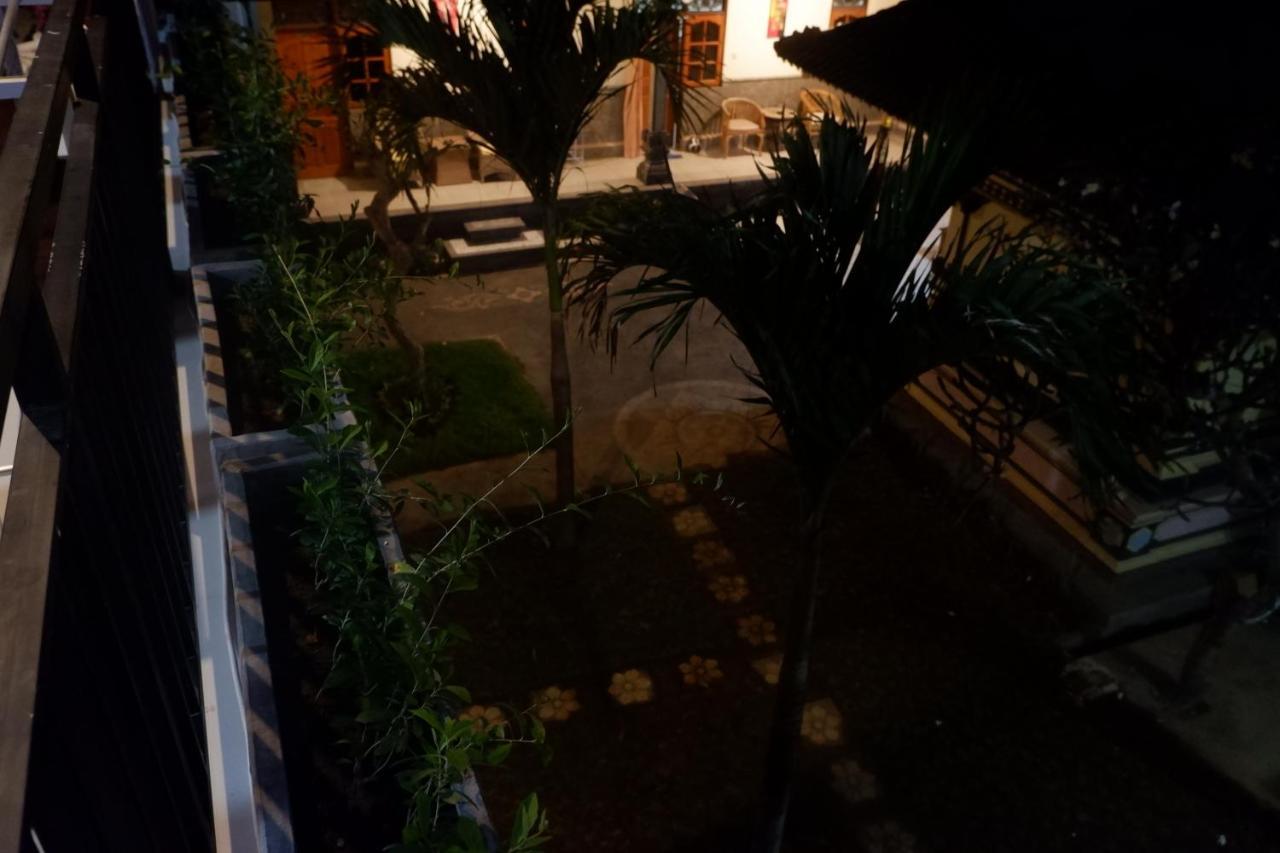 The Brick Canggu Экстерьер фото